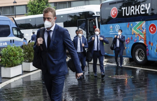 Foto - A Milli Futbol Takımı İtalya’da