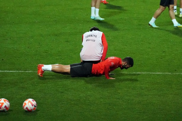 Foto - A Milli Takım, İskoçya ve Çekya hazırlıklarına başladı