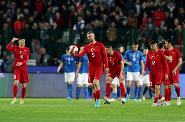 Foto - A Milli Takım, İtalya'ya 3 golle mağlup oldu