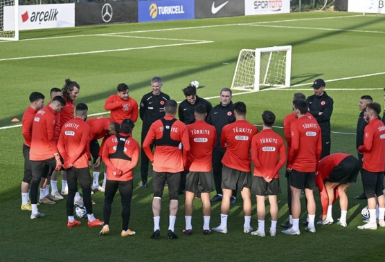 Foto - A Milli Takım'ın EURO 2024 serüveni başlıyor! İşte Stefan Kuntz'un Ermenistan maçı 11'i