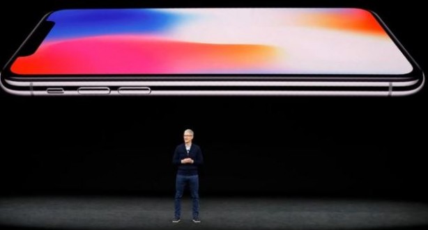 Foto - A101, ucuz iPhone satmaya devam ediyor