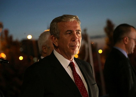 Foto - ABB'de 1.5 milyar TL'lik vurgun! Mansur Yavaş'tan o aileye 27 adrese teslim ihale