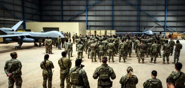 Foto - ABD askerini üslerinden kovdular! Hürkuş ve Bayraktar TB2 SİHA'ları yerleştirecekler