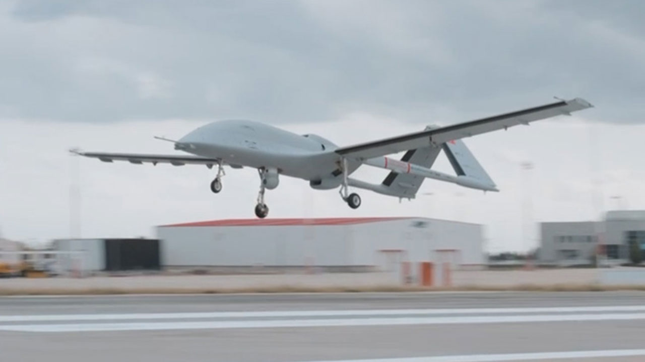 Foto - ABD basınından Bayraktar TB3 analizi! Övgüyle bahsettiler