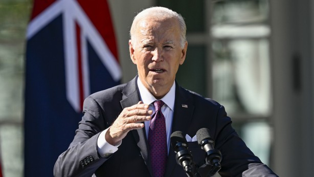 Foto - ABD Başkanı Joe Biden’dan skandal! Rezalet ki ne rezalet! Kaçarsın tabii rezil herif