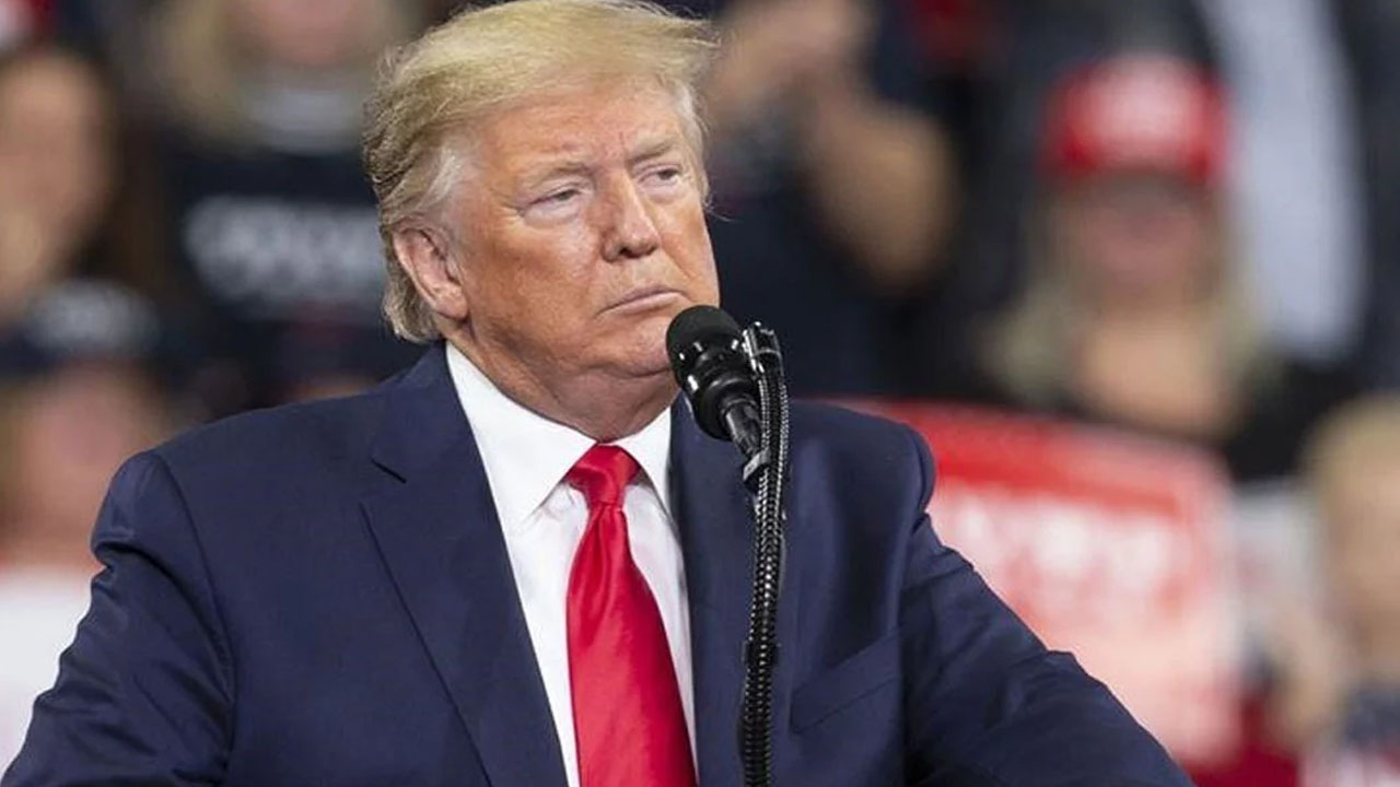 Foto - Trump'tan yeni kararlar: Bazı elektronik ürünleri gümrük vergilerinden muaf tutacak