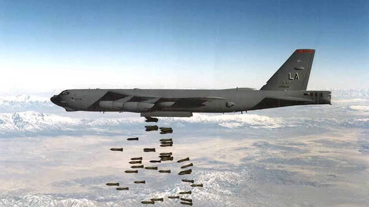 Foto - ABD bombardıman uçakları İngiltere’den çekildi: Trump’tan "İran bağlantılı tehdit" açıklaması