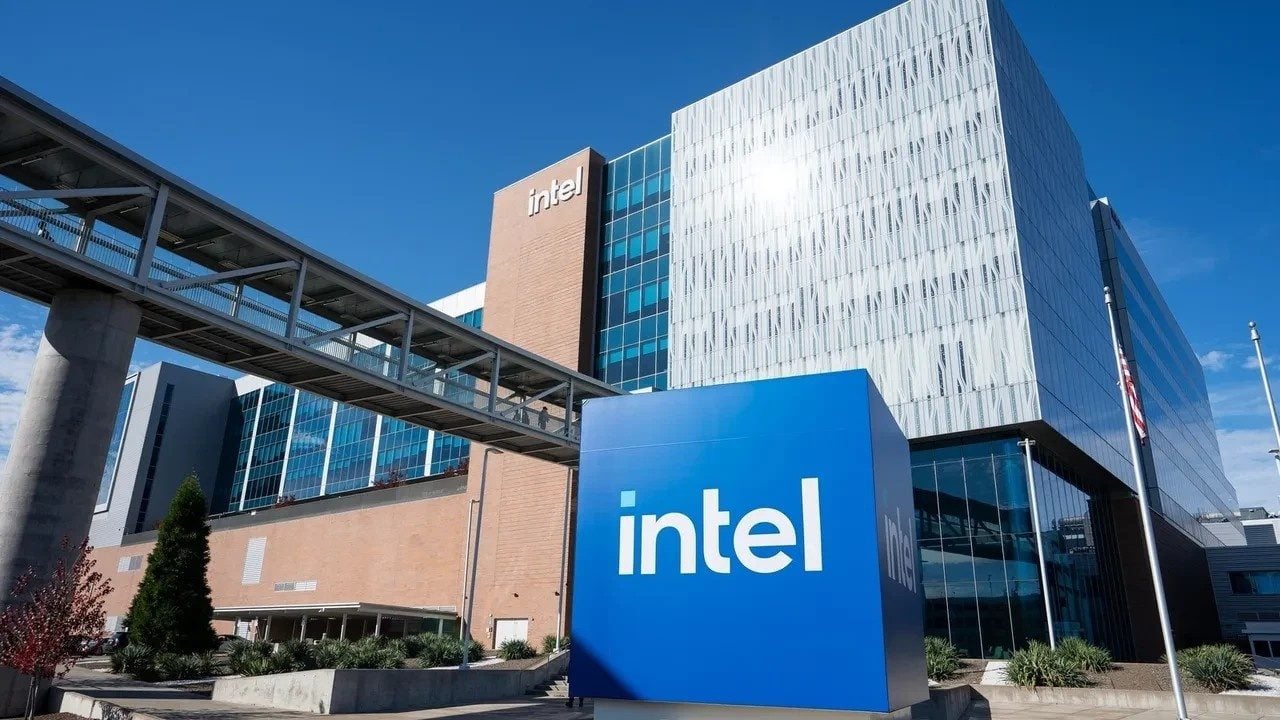 ABD borasıda deprem: Intel hisseleri tepetaklak!