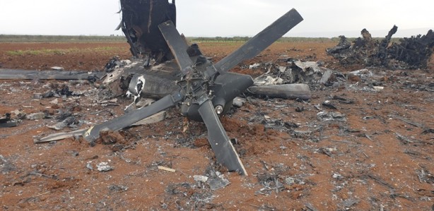 Foto - ABD, DAEŞ operasyonunda imha etmişti! Amerikan helikopterinin enkazına ulaşıldı