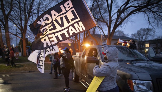 Foto - ABD diken üstünde! Birlikler sokağa indi