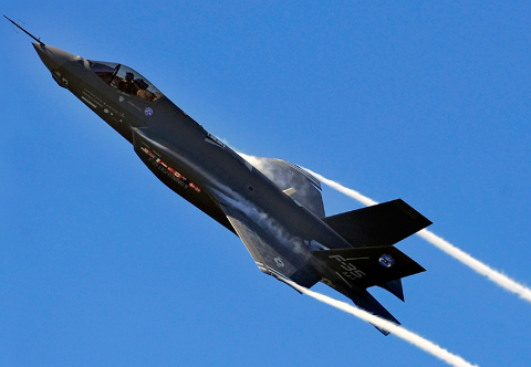 ABD, F-35'lerle ilgili skandal teklifi Türkiye'nin masasına yeniden getirdi! Bunu yapın verelim