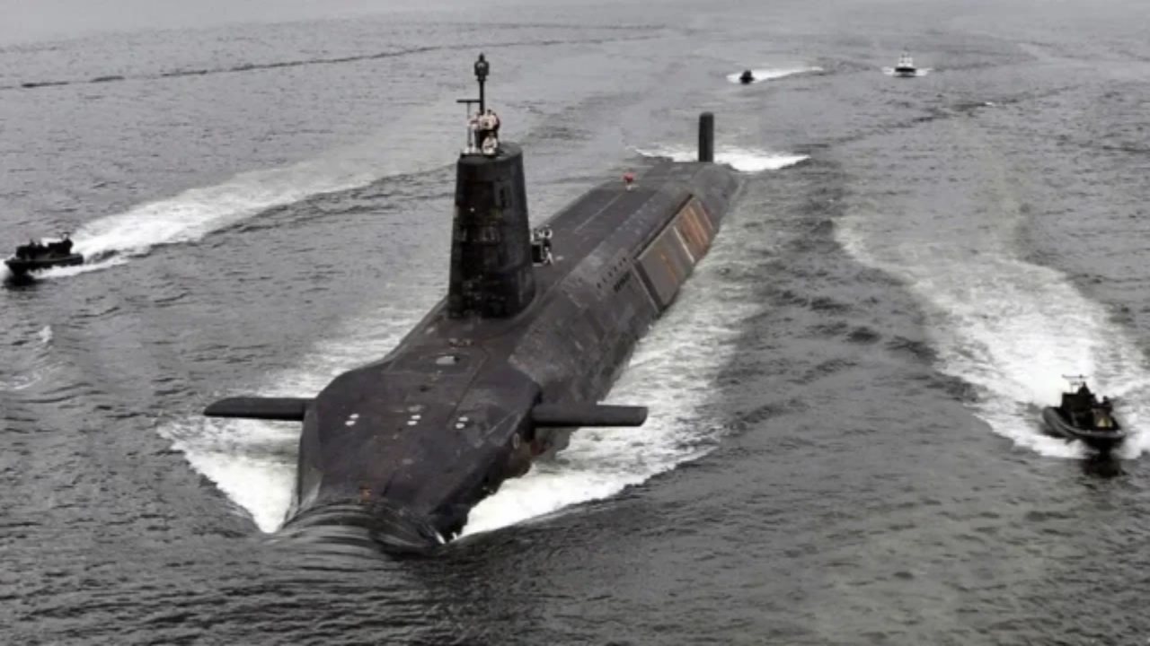 ABD gözünü fena kararttı! Savaş için oraya nükleer denizaltı ve savaş gemileri gönderiyorlar