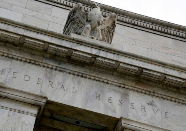 ABD krizler ülkesine dönüştü! Belirsizlik dönemi bitmek bilmiyor: Fed kafa karıştırdı