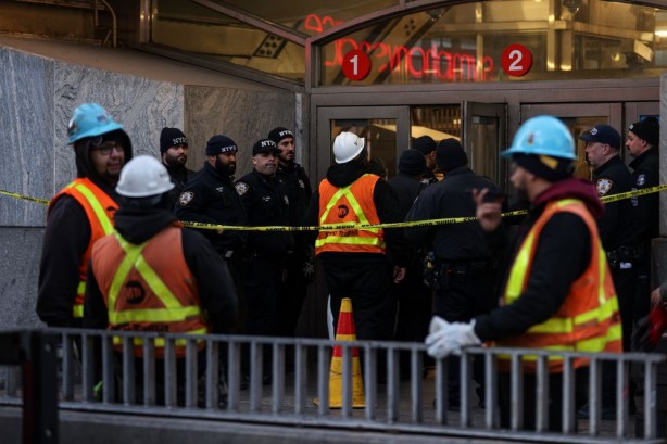 ABD metro kazasıyla sarsıldı! Çok sayıda...