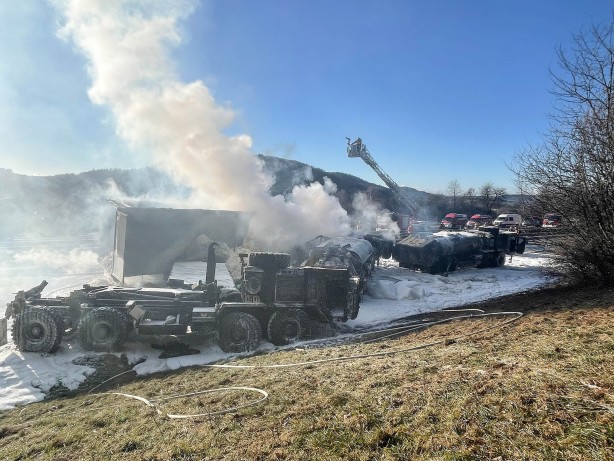 Foto - ABD ordusu pusuya mı düşürüldü? Dikkatleri üzerine çeken olay