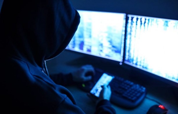 Foto - ABD, Rus hacker'ın peşinde! Milyon dolarlık ödül koydu