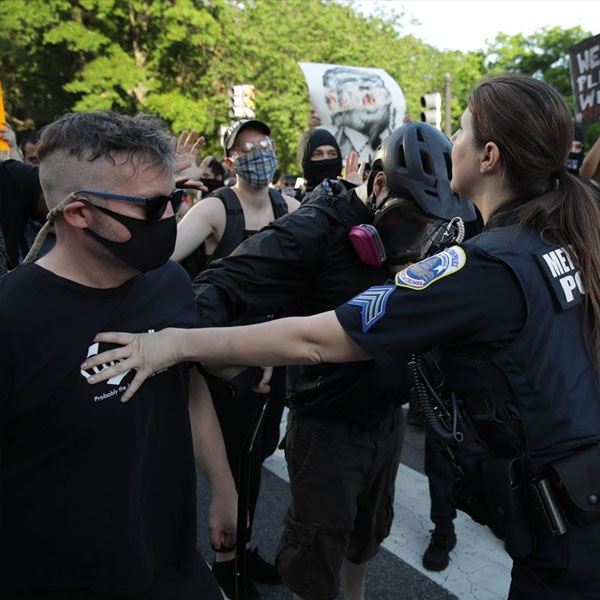 Foto - ABD savaş alanına döndü! Birçok şehirde OHAL ilan edildi, isyan bastırılamıyor
