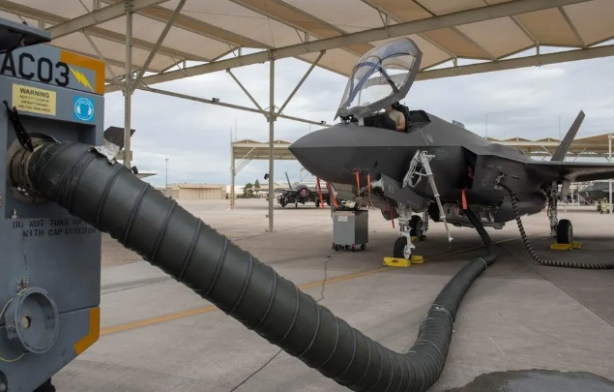 Foto - ABD, Türkiye'nin ahını alarak başına büyük bela aldı! Küçücük el feneri bile F-35'i bakın ne hale getirdi