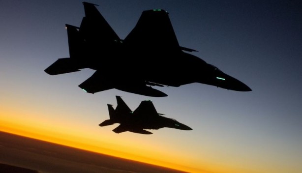 Foto - ABD uçakları Irak'ta saldırı düzenledi