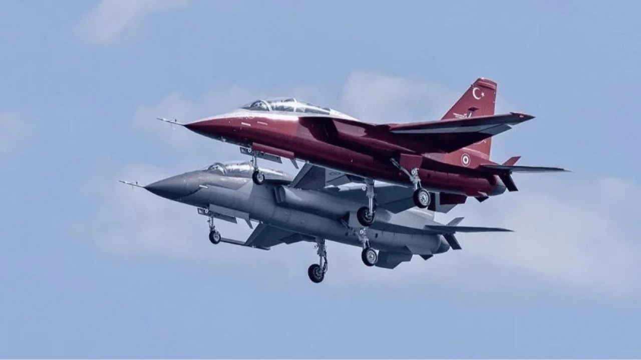 ABD uçaklarını bıraktılar, Hürjet alacaklar! 'Bu yetmez' deyip Türkiye ile 16 milyon avroluk yeni anlaşma yaptılar
