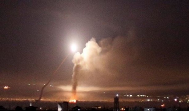 Foto - ABD üsleri saldırı altında!