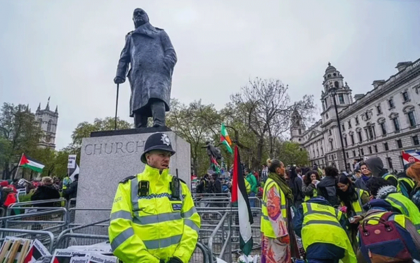 Foto - ABD ve Almanya’nın ardından sıra İngiltere’de! Gazze için yüz binler sokağa indi!