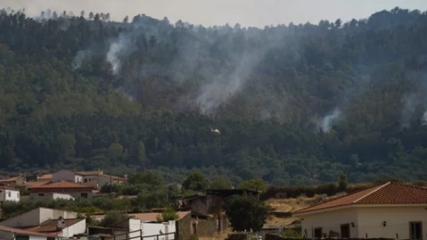 Foto - ABD ve Avrupa alarma geçti! Yüzlerce kişi hayatını kaybetti
