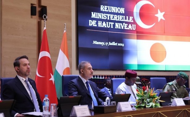 Foto - ABD ve Fransa'ya kapıyı göstermişlerdi! Petrol ve doğalgaz için Türkiye ile anlaştılar