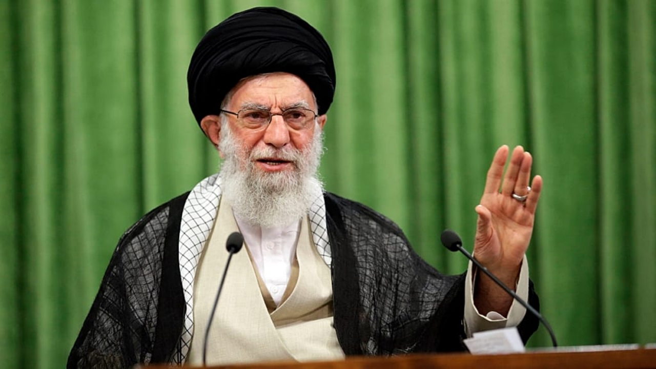 ABD ve İsrail, İran’ı vuruyor... Hamaney güvenli bölgeye götürüldü