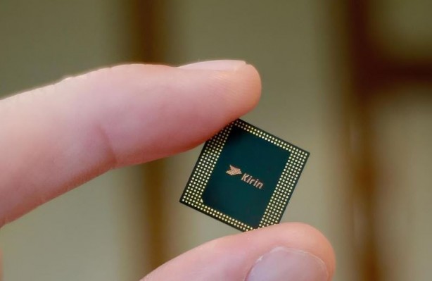 Foto - ABD yırtınsa da Huawei durdurulamıyor! Apple'a meydan okudular