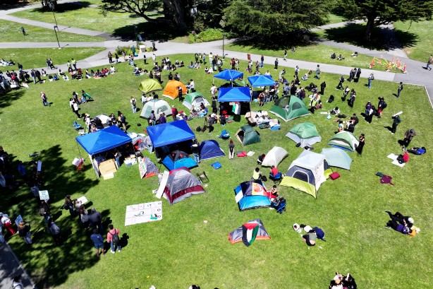 ABD'de Filistin direnişi! San Francisco Üniversitesi öğrencileri de katıldı