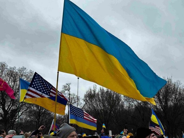 Foto - ABD'de Putin protestosu! Hitler'e benzettiler