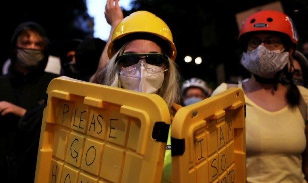 Foto - ABD'de şehir karıştı, ortalık savaş alanına döndü! Ordu sokağa indi