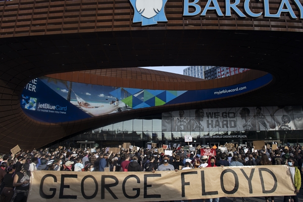 Foto - ABD'de sular durulmuyor! Protestocular Beyaz Saray’ı savaş alanına çevirdi
