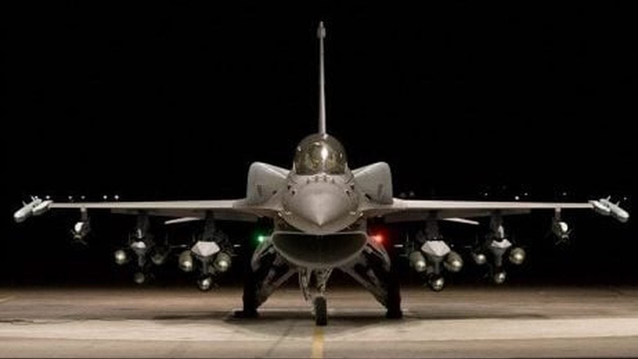 Foto - ABD’den alınan 66 adet F-16 hangarda öylece yatıyor! Büyük kriz patlak verdi