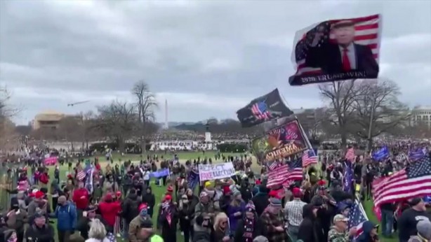 Foto - ABD'den kan donduran görüntüler! Dünyanın gözü orada