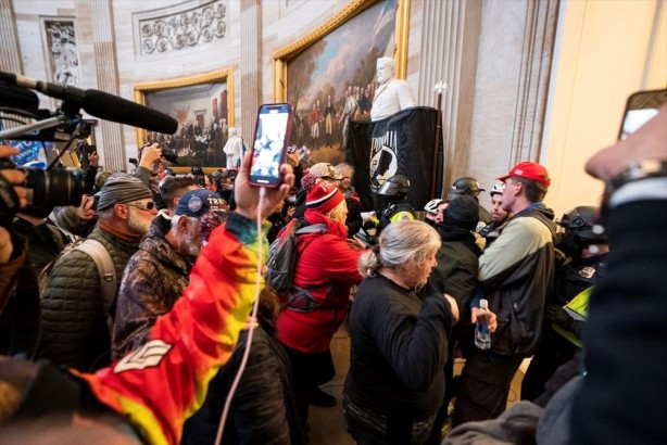Foto - ABD'den kan donduran görüntüler! Dünyanın gözü orada