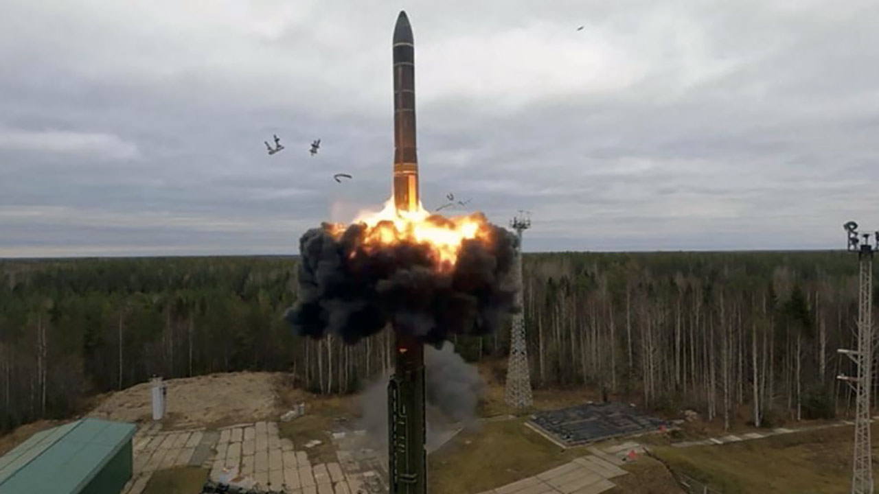 Foto - ABD’den nükleer bomba hamlesi! Hepsini değiştirdiler
