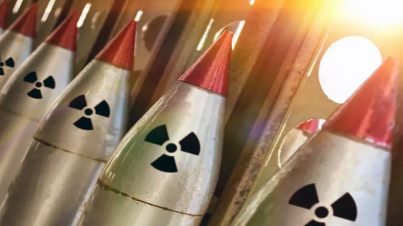 Foto - ABD’den nükleer bomba hamlesi! Hepsini değiştirdiler