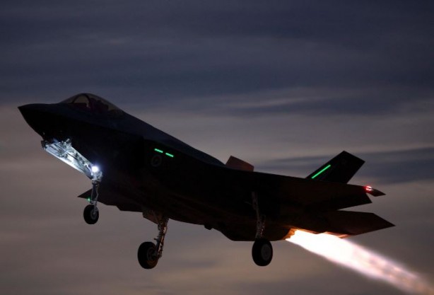 Foto - ABD'den Orta Doğu'da intikam saldırısı! Çok sayıda hedef bombalandı