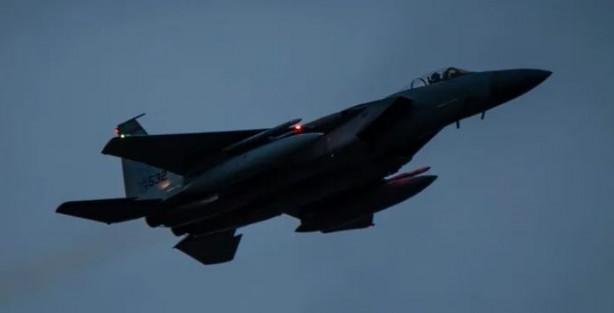 Foto - ABD'den Orta Doğu'da intikam saldırısı! Çok sayıda hedef bombalandı