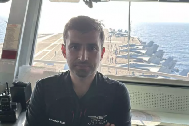 Foto - ABD'den Selçuk Bayraktar'a görülmemiş davet! ABD'li komutanlar, askerler ve büyükelçi hepsi hazır kıta bulundu