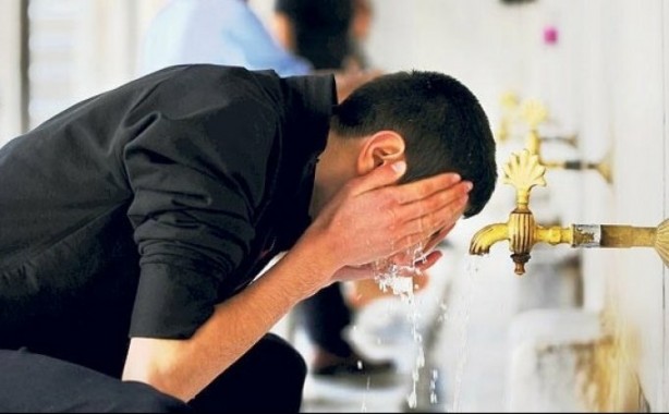 Foto - Abdestliyken ölen şehit midir? Hadislerde abdestli ölmenin fazileti nedir?