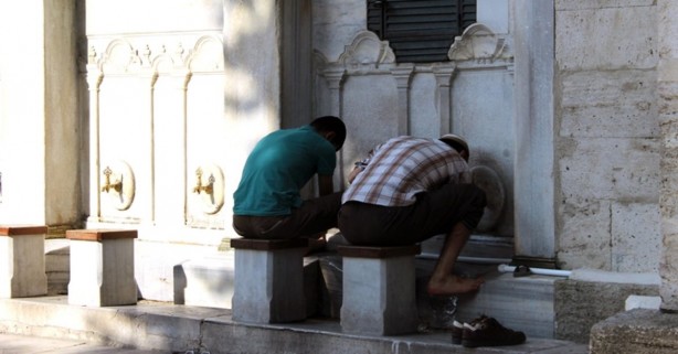 Foto - Abdestliyken ölen şehit midir? Hadislerde abdestli ölmenin fazileti nedir?