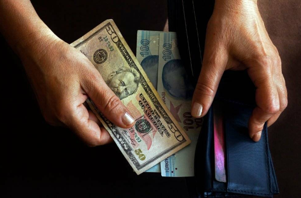 Foto - ABD'li banka ilan etti: Türkiye'de dolar kuru o tarihte 3 lira düşecek