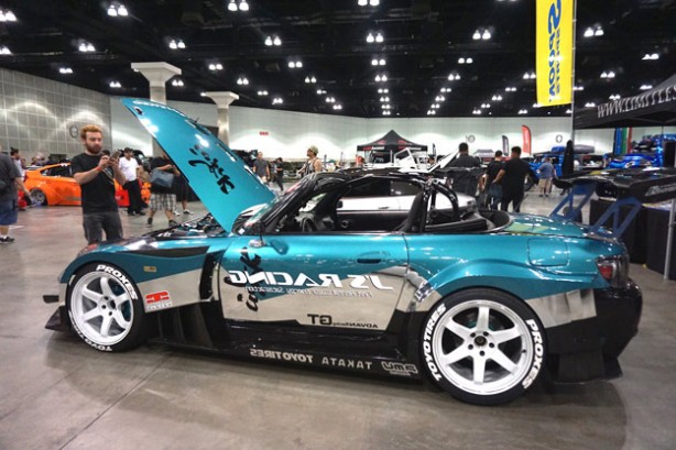 Foto - ABD'li modifiye otomobil tutkunları AutoCon fuarında