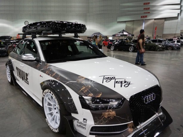 Foto - ABD'li modifiye otomobil tutkunları AutoCon fuarında