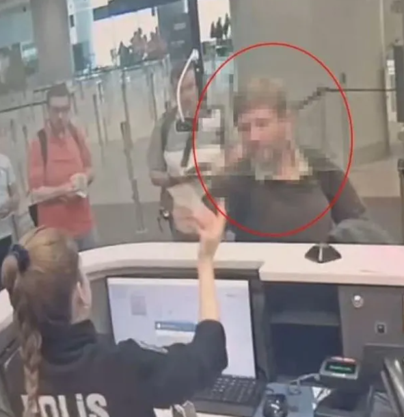 Foto - ABD’li müdür İstanbul Havalimanı’nda yakalandı