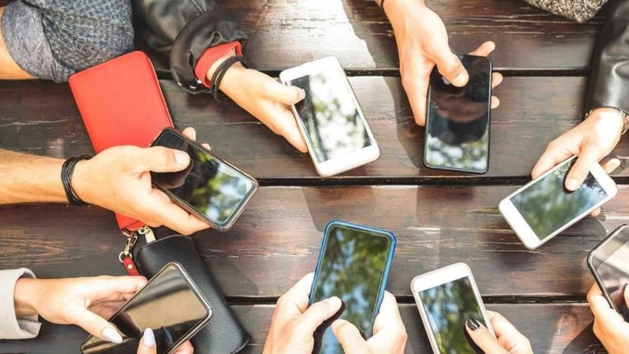 Foto - ABD’li uzmanlardan şoke eden uyarı! Telefonla tuvalete girenler dikkat