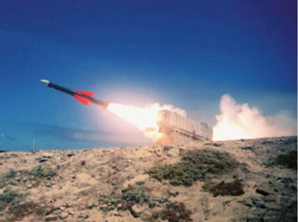 Foto - ABD'li yetkiliden İsrail açıklaması! İran'a 3 füze fırlatıldı